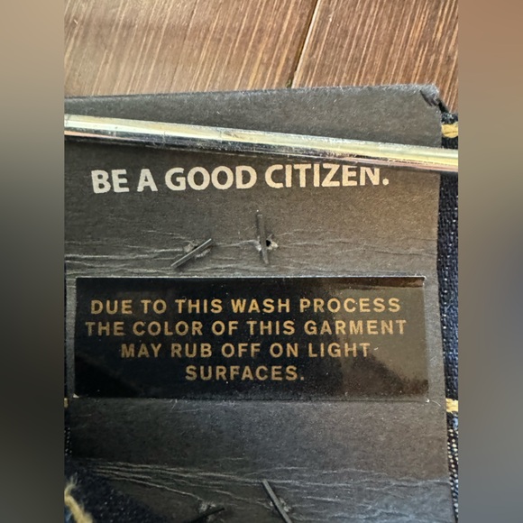 Citizens of Humanity, new with tags, beautiful low rise, boot cut KELLY jeans! - Picture 12 of 15